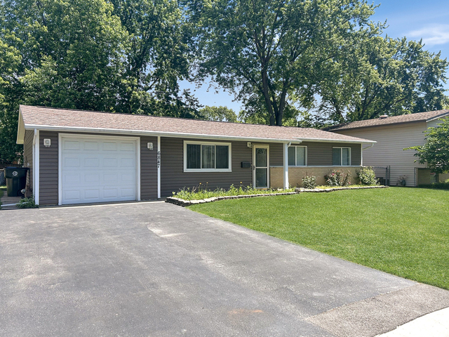 6847 Hawthorne Lane - Photo 1