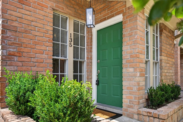 5515 Strack Road - Photo 1