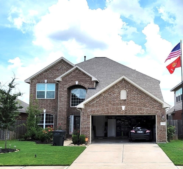 2534 Pines Pointe Dr - Photo 1