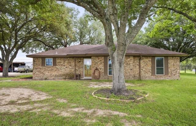 29530 Stockdick Road - Photo 1