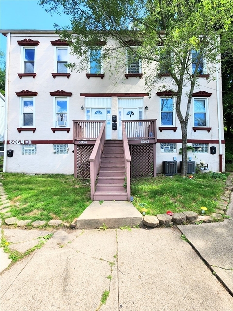 6064 Butler St - Photo 1