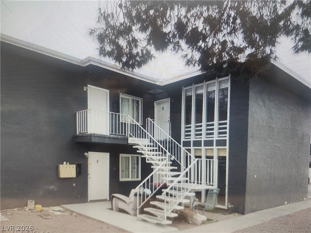 1423 Sombrero Drive - Photo 1