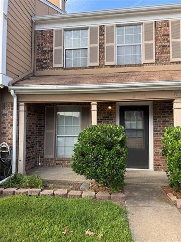 701 Lee Street - Photo 1