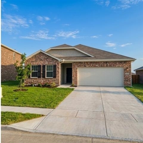 3008 Lacebark Court - Photo 1
