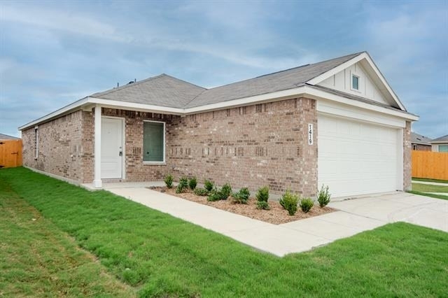 1419 Merlin Bluff Street - Photo 1