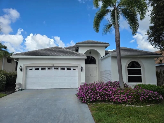 3198 Se Carrick Green Court - Photo 1