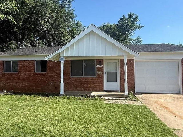 1344 Sw 62nd Street - Photo 1