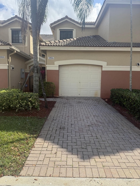 3906 Cherry Lane - Photo 1