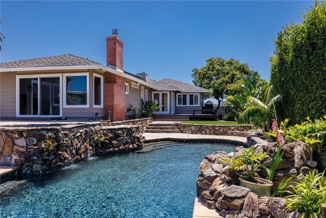 1840 Temple Hills - Photo 1