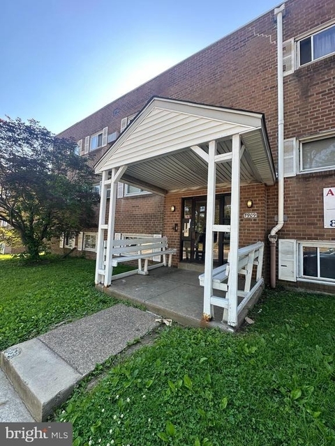 7909 Dungan Road - Photo 1