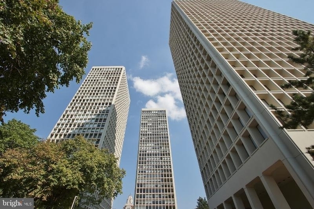 220 Locust Street - Photo 1