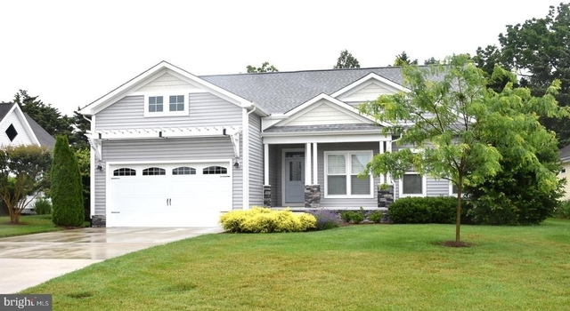 416 Seagull Drive - Photo 1
