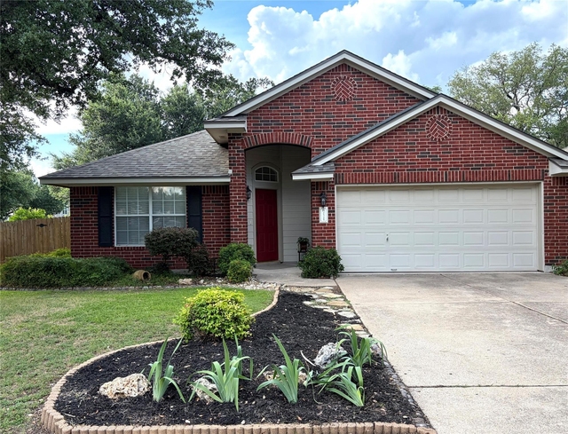 2325 Clover Ridge Dr - Photo 1