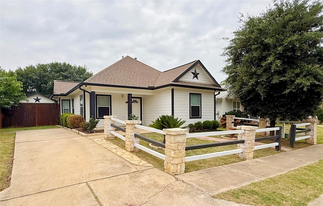 6915 Villita Avenida St - Photo 1