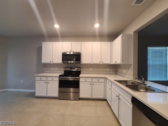 3153 Cozumel Court - Photo 1