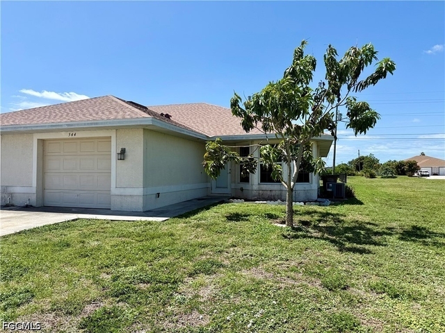 544 Se 7th Street - Photo 1