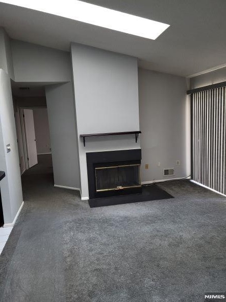 27 Townsend - Photo 1