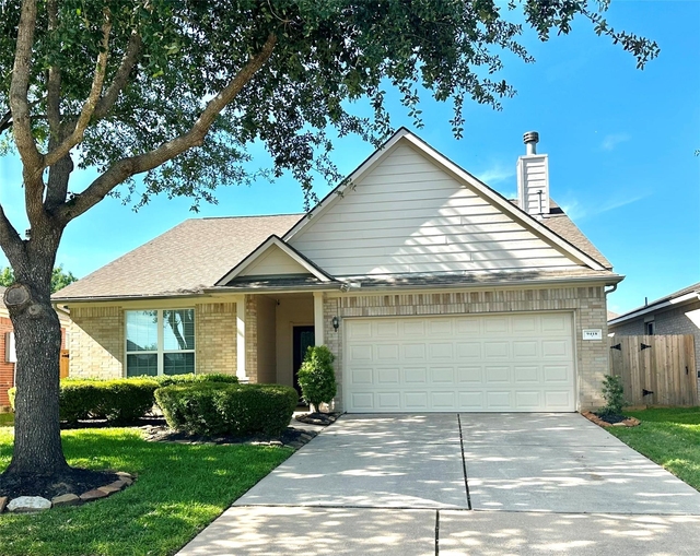9418 Brackenton Crest Drive - Photo 1