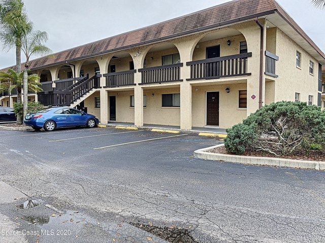 205 Palmetto Avenue - Photo 1