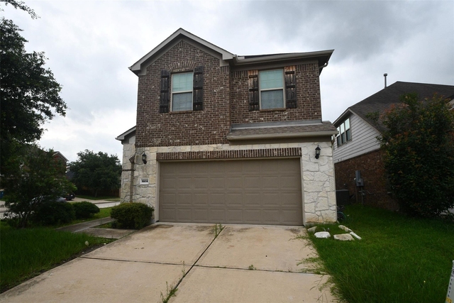 16614 Spirit Lake Court - Photo 1