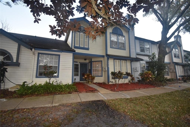 2620 Lancaster Court - Photo 1