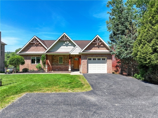 320 N Lakeside Dr - Photo 1