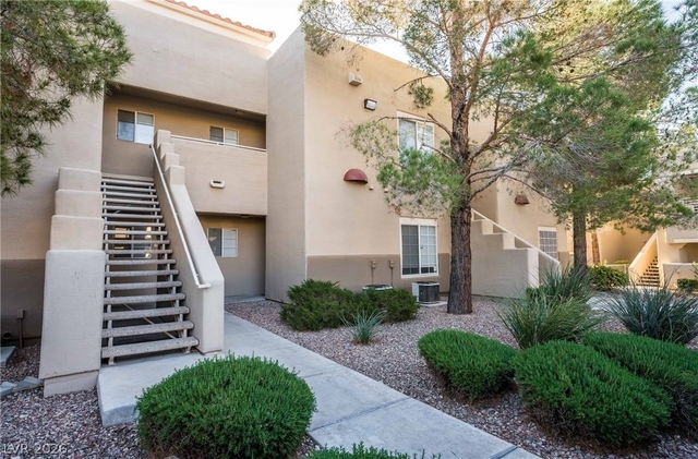 1908 Villa Palms Court - Photo 1