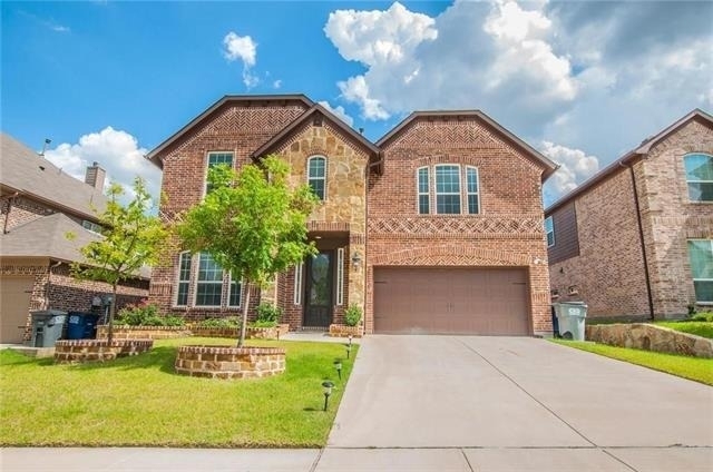 2440 Kingsgate Drive - Photo 1
