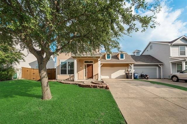 913 Greene Way - Photo 1