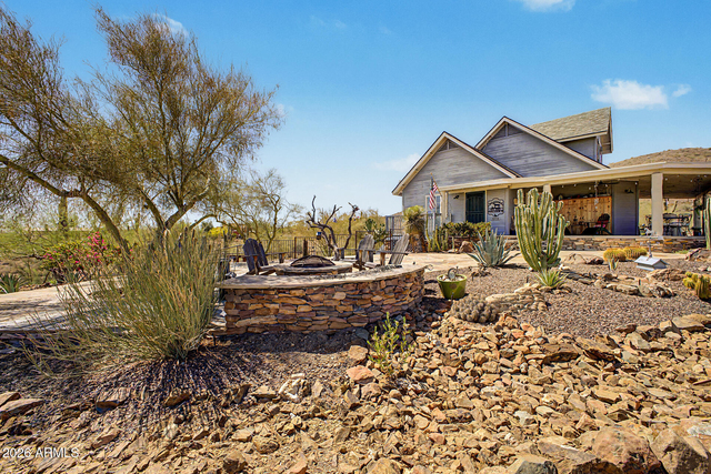 1935 E Tanya Road - Photo 1