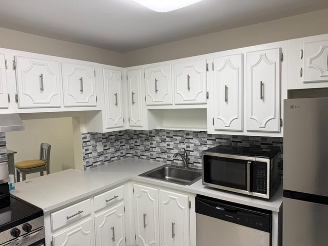 3000 Riverside Drive - Photo 1
