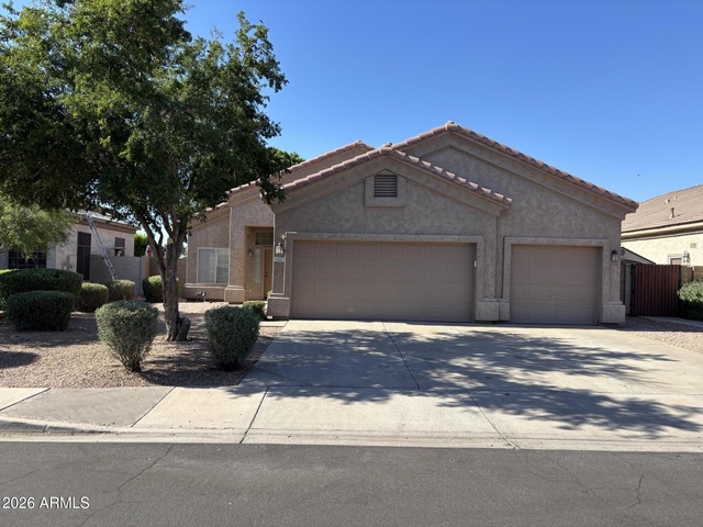 628 E Ranch Road - Photo 1