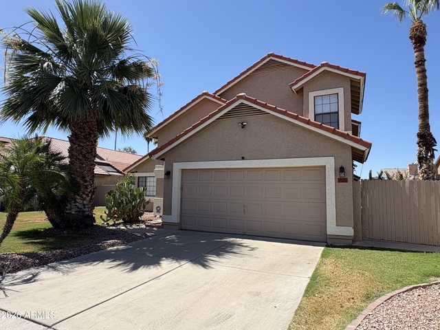 7035 W Morrow Drive - Photo 1