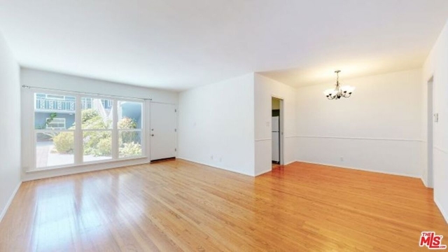 11284 Montana Avenue - Photo 1
