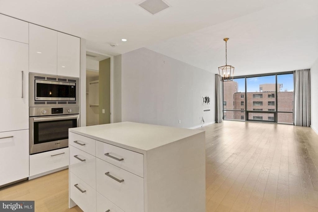 1111 24th Street Nw - Photo 1