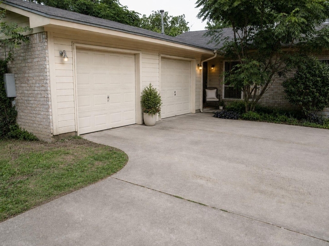 902 Quartz Ct - Photo 1