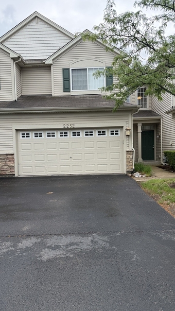 2252 Gallant Fox Circle - Photo 1