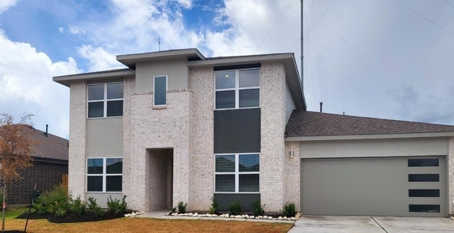 1015 Starcross Bend Drive - Photo 1