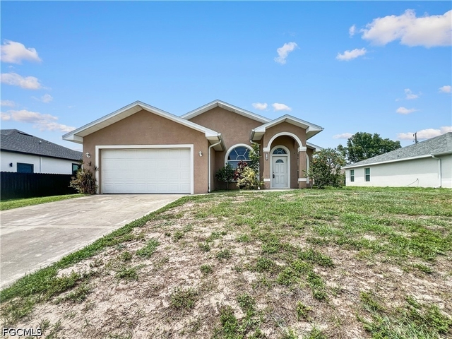 2105 Ne 15th Terrace - Photo 1
