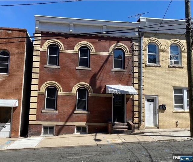 55 Spring - Photo 1