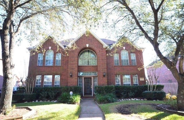4319 Greystone Way - Photo 1
