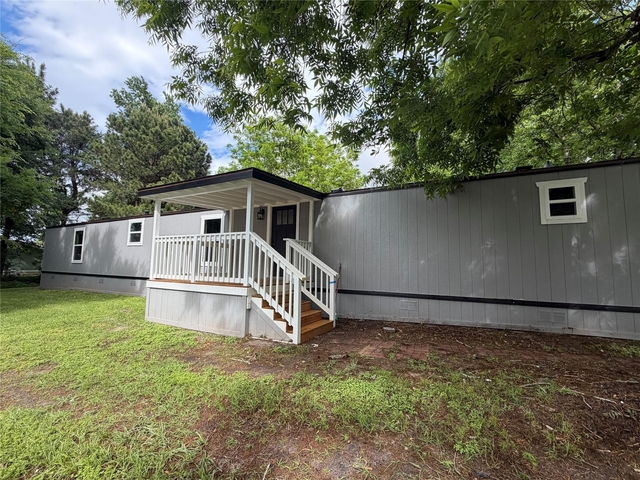 104 Kyle Drive - Photo 1