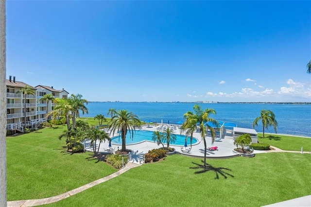 5155 Isla Key Boulevard S - Photo 1