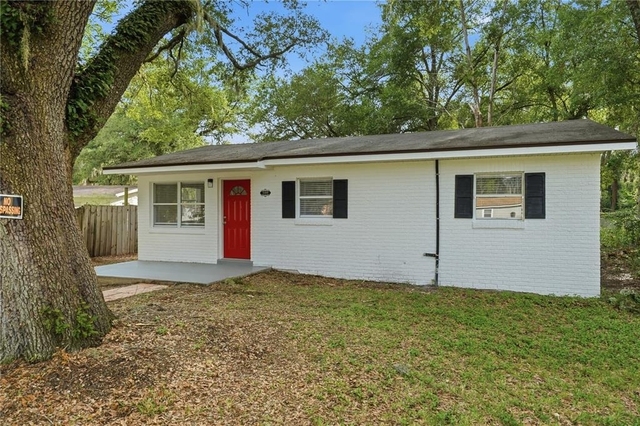 1009 Nebraska Street - Photo 1