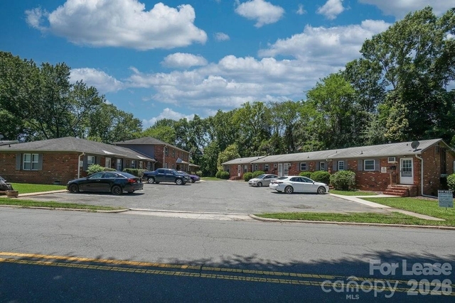 3404 Craig Avenue - Photo 1