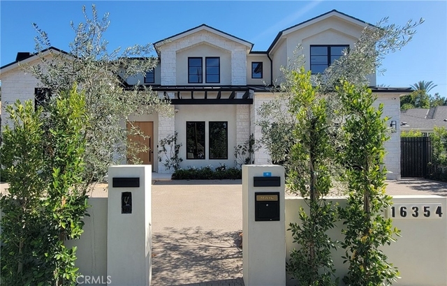16354 Moorpark - Photo 1