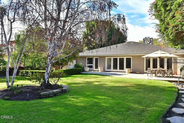 1660 S Oak Knoll Avenue - Photo 1