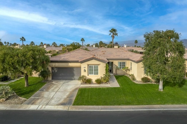 79862 Amora Drive - Photo 1
