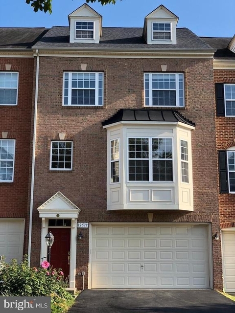 12579 Royal Wolf Place - Photo 1