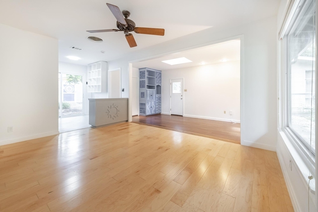 6202 Peggy St - Photo 1